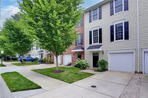 125 Parkway Ct, Williamsburg, VA 23185
