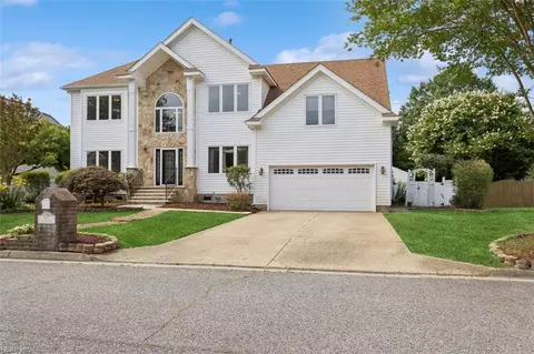 Exterior - 803 Gresham Way, Chesapeake, VA 23323 photo 2 of 15