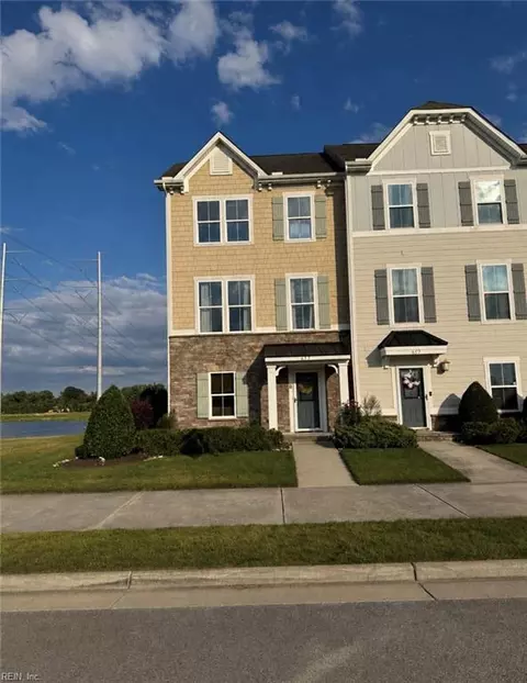 655 Mill Creek Pw Pkwy, Chesapeake, VA 23323