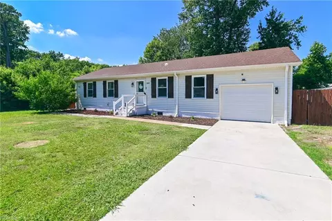 2845 Lambert Trl, Chesapeake, VA 23323