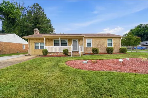 2400 Portal Rd, Chesapeake, VA 23324