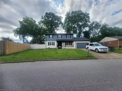 1637 Guthrie St, Virginia Beach, VA 23464