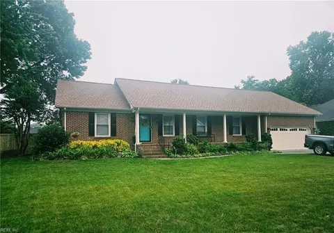 2113 Commodore Ct, Virginia Beach, VA 23454