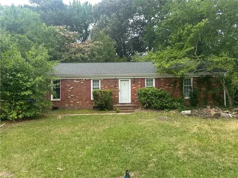 532 Sunderland Ter, Chesapeake, VA 23322