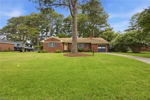 3312 Dogwood Dr, Portsmouth, VA 23703