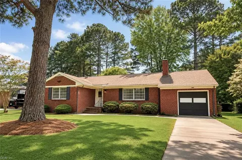 3312 Dogwood Dr, Portsmouth, VA 23703