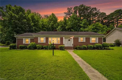 218 Northbrooke Ave, Suffolk, VA 23434