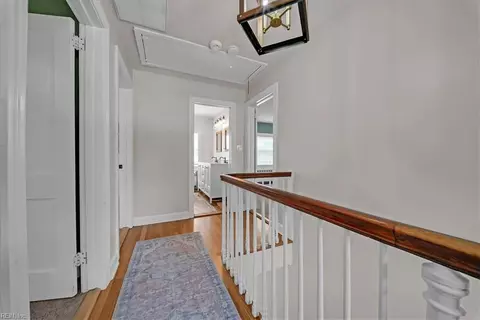 Entry Way - 4203 Chesapeake Ave, Hampton, VA 23669 photo 5 of 5