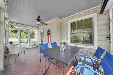 Exterior - 4203 Chesapeake Ave, Hampton, VA 23669 photo 6 of 15