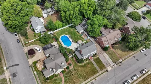View/Area - 4203 Chesapeake Ave, Hampton, VA 23669 photo 2 of 4