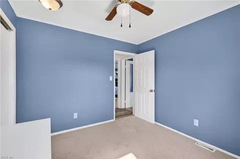 Bedroom - 32 Lancaster Ter, Hampton, VA 23666 photo 6 of 9