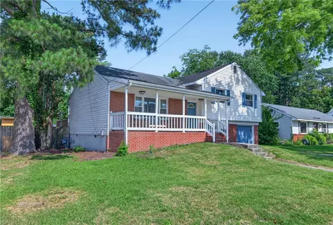 32 Lancaster Ter, Hampton, VA 23666