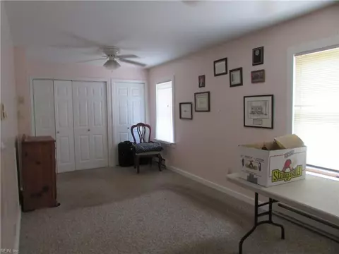 Bedroom - 230 Hampton Roads Ave, Hampton, VA 23661 photo 2 of 3