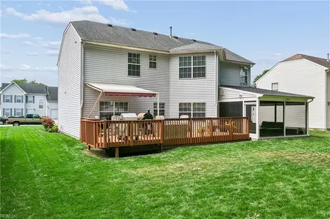 Exterior - 828 Sheffield St, Hampton, VA 23666 photo 12 of 12
