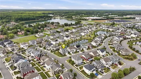 View/Area - 508 Esterview Ln, Chesapeake, VA 23322 photo 6 of 7