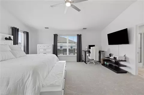 Bedroom - 508 Esterview Ln, Chesapeake, VA 23322 photo 1 of 6