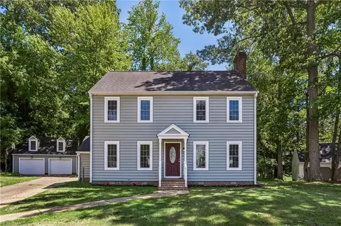 9 Winder Cres, Newport News, VA 23606