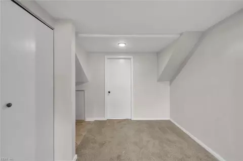 Bedroom - 1607 E Ocean View Ave, Norfolk, VA 23503 photo 9 of 15