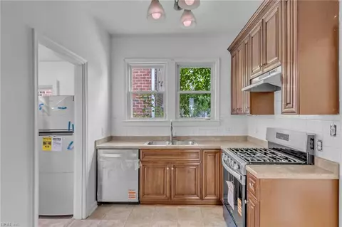 Kitchen - 1607 E Ocean View Ave, Norfolk, VA 23503 photo 1 of 4