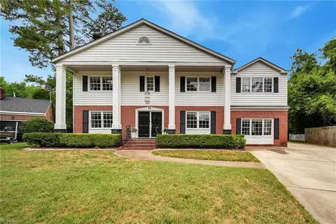 106 Kelsor Dr, Poquoson, VA 23662