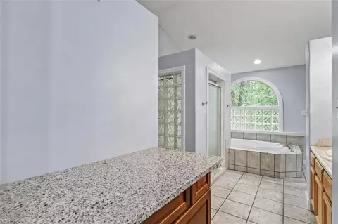 Bath - 8172 Manor Dr, Gloucester, VA 23061 photo 1 of 6