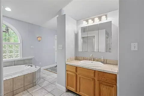 Bath - 8172 Manor Dr, Gloucester, VA 23061 photo 2 of 6
