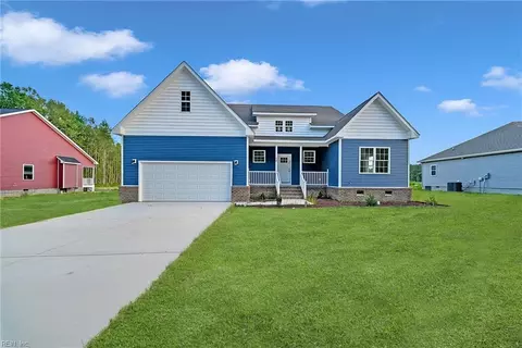 324 Bank St, Waverly, VA 23890