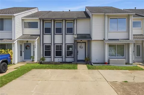 728 Quesnel Dr, Virginia Beach, VA 23454