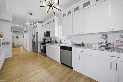 812 Johnson Ave, Norfolk, VA 23504