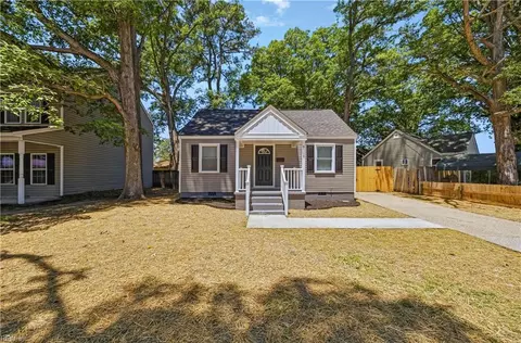 5116 Woolsey St, Norfolk, VA 23513