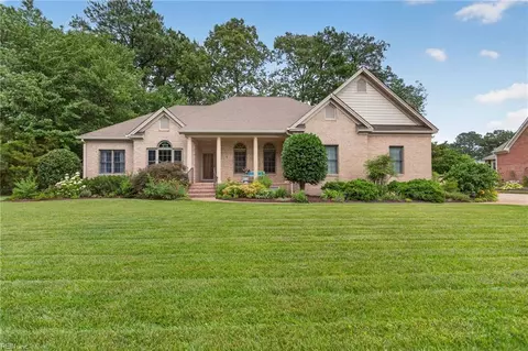 1 Black Oak Ct, Poquoson, VA 23662