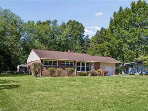 122 Stanley Dr, James City County, VA 23185