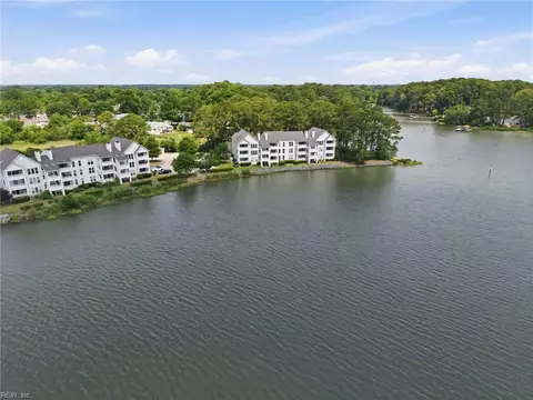 View/Area - 246 Dockside Dr #C, Hampton, VA 23669 photo 7 of 13