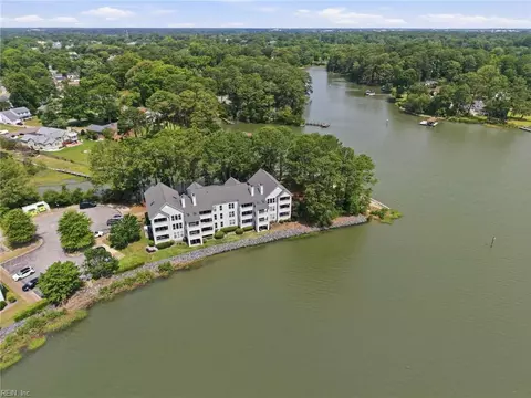 View/Area - 246 Dockside Dr #C, Hampton, VA 23669 photo 5 of 13