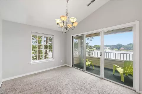 Dining - 246 Dockside Dr #C, Hampton, VA 23669 photo 2 of 2