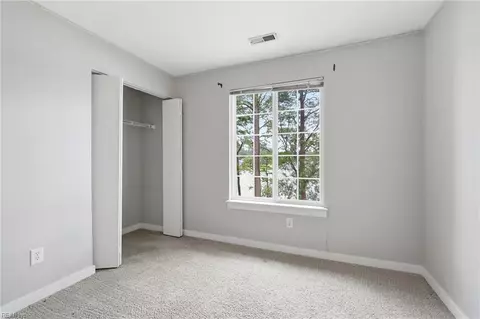 Bedroom - 246 Dockside Dr #C, Hampton, VA 23669 photo 3 of 5