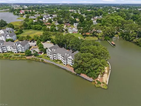 View/Area - 246 Dockside Dr #C, Hampton, VA 23669 photo 10 of 13