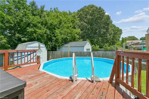 Exterior - 303 Nancy Dr, Hampton, VA 23669 photo 4 of 9
