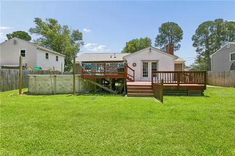 Exterior - 303 Nancy Dr, Hampton, VA 23669 photo 9 of 9