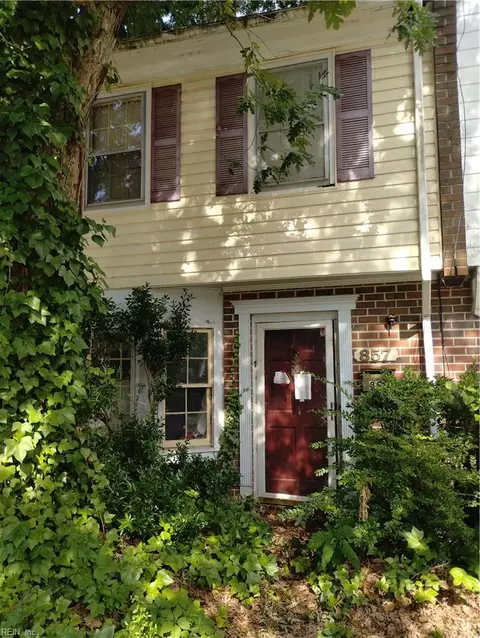857 Windom Pl, Virginia Beach, VA 23454