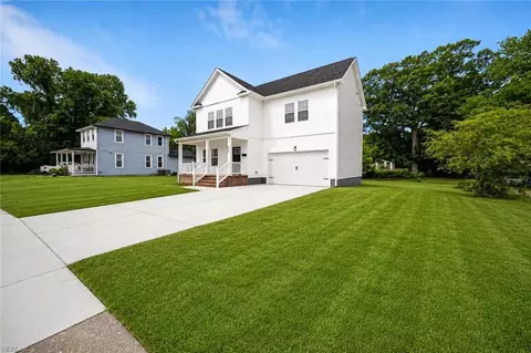 Exterior - 229 La Salle Ave, Hampton, VA 23661 photo 2 of 4