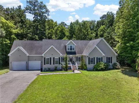 2782 Nansemond Pw Pkwy, Suffolk, VA 23434