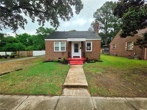 Exterior - 504 Cedar Ct, Suffolk, VA 23434 photo 1 of 3