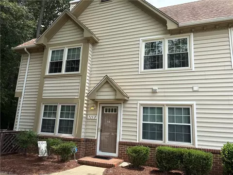 713 Rapidan River Ct #F, Chesapeake, VA 23320