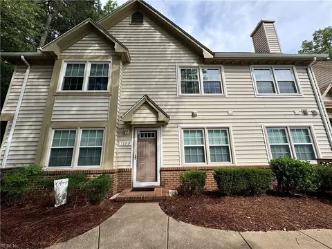 713 Rapidan River Ct #F, Chesapeake, VA 23320