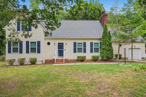 6495 Glenside Court Ct, Gloucester, VA 23061