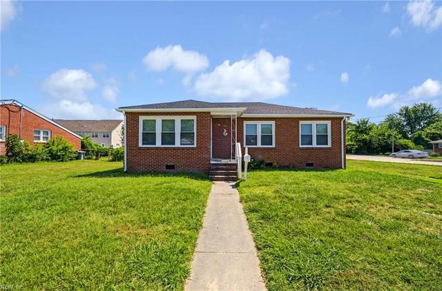 2 Reynolds Dr, Hampton, VA 23666