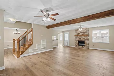 3205 Holly Ridge Dr, Chesapeake, VA 23323
