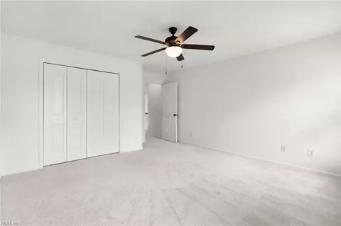Bedroom - 2007 Nicklaus Dr, Suffolk, VA 23435 photo 6 of 6