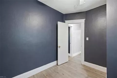 Entry Way - 2931 Vimy Ridge Ave, Norfolk, VA 23509 photo 2 of 2